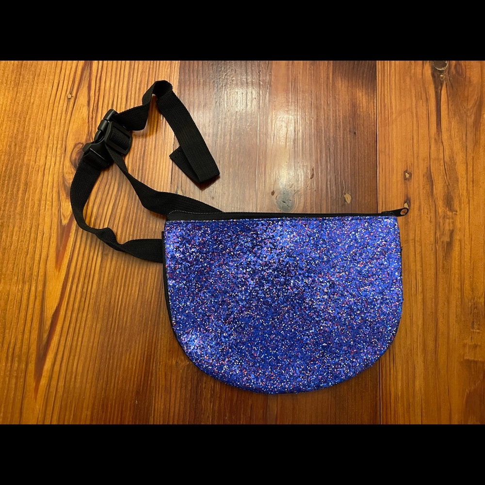 Red, White, & Blue Glitter Fanny Pack!